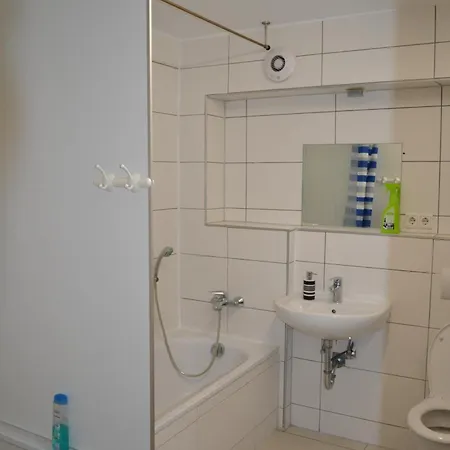 Mitten In Koeln,ideal Fuer Grosse Gruppen, Bis Zu 7personen 公寓 *